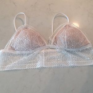 Victoria’s Secret Size L White Bralette